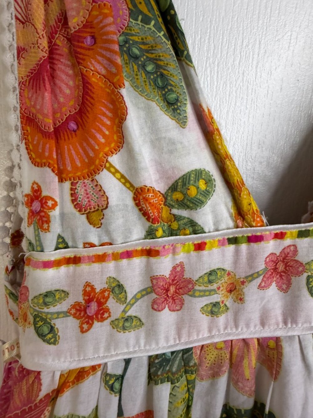 FARM Rio Macaw Bloom Off-White Mibni Dress- XS- MSRP $215 - Picture 14 of 16